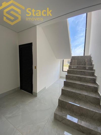 Sobrado, 4 quartos, 255 m² - Foto 3