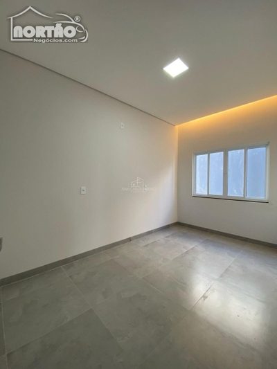 Casa, 3 quartos, 104 m² - Foto 4