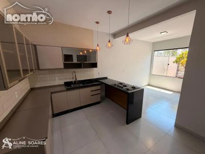 Casa, 3 quartos, 76 m² - Foto 3