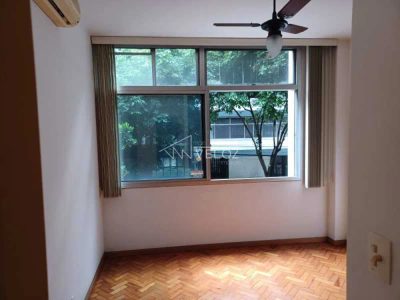 Apartamento, 3 quartos, 130 m² - Foto 1