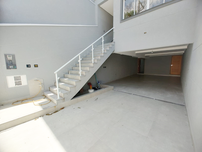 Sobrado, 3 quartos, 265 m² - Foto 2