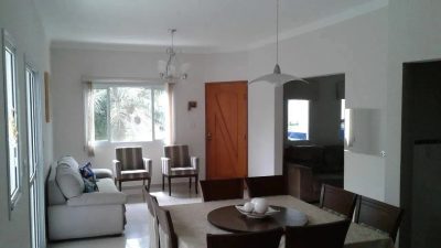 Casa, 4 quartos, 220 m² - Foto 2