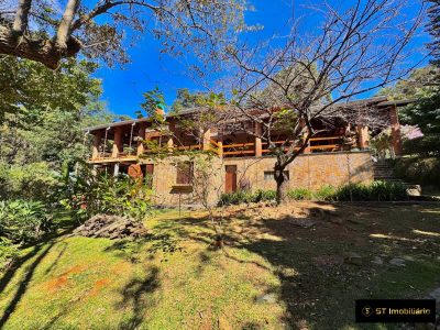 Chácara, 5 quartos, 1600 m² - Foto 1