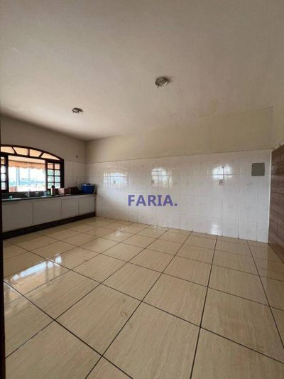 Casa, 3 quartos, 209 m² - Foto 5