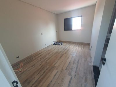 Casa, 4 quartos, 245 m² - Foto 4