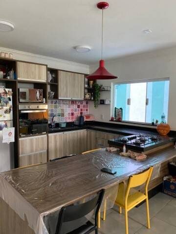 Casa, 2 quartos, 170 m² - Foto 1