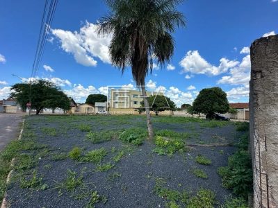Terreno, 680 m² - Foto 2