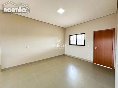 Casa, 3 quartos, 102 m² - Foto 3