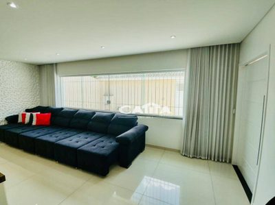 Casa, 3 quartos, 195 m² - Foto 3
