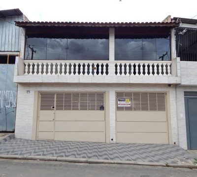 Sobrado, 3 quartos, 250 m² - Foto 1