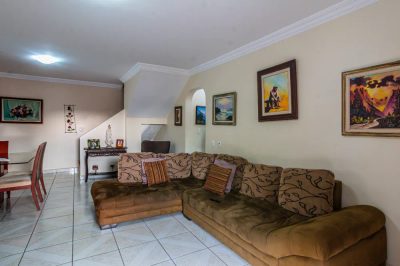 Casa, 4 quartos, 600 m² - Foto 1