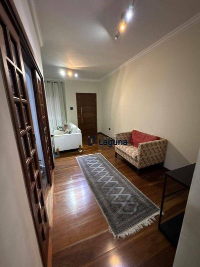 Sobrado, 3 quartos, 248 m² - Foto 3