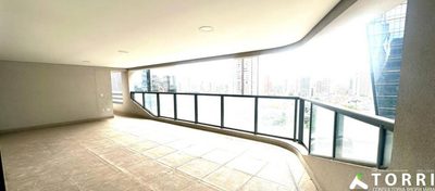 Apartamento, 3 quartos, 227 m² - Foto 4