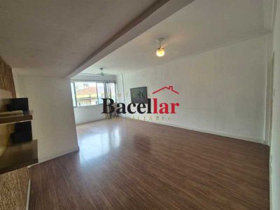 Apartamento, 3 quartos, 134 m² - Foto 2