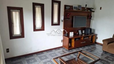 Casa, 3 quartos, 270 m² - Foto 2
