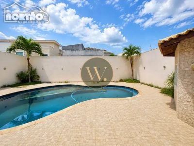 Casa, 4 quartos, 276 m² - Foto 2