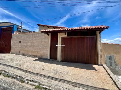 Casa, 2 quartos, 300 m² - Foto 1