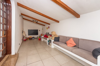 Casa, 3 quartos, 162 m² - Foto 2
