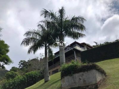 Casa, 4 quartos, 250 m² - Foto 1