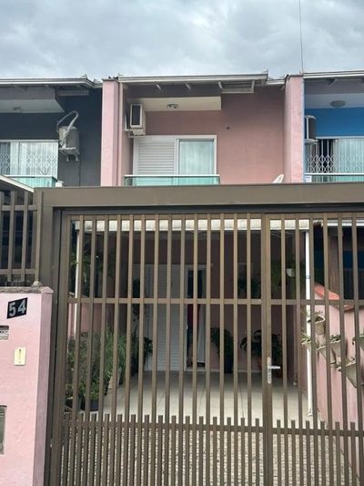 Casa, 2 quartos, 77 m² - Foto 1