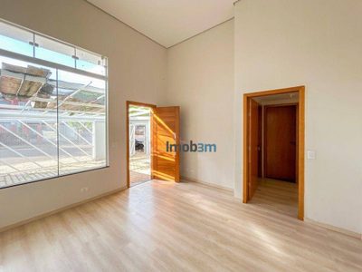 Casa, 4 quartos, 172 m² - Foto 2