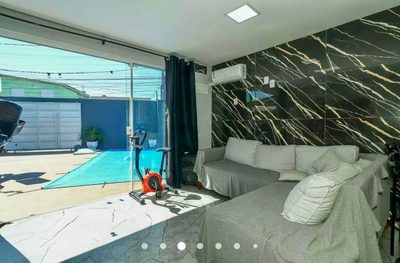 Casa, 3 quartos, 231 m² - Foto 1