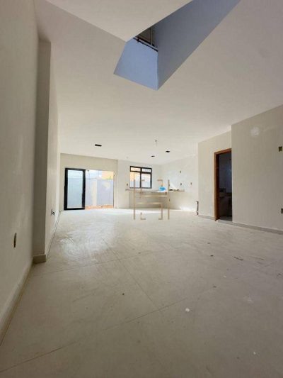 Casa, 3 quartos, 153 m² - Foto 2