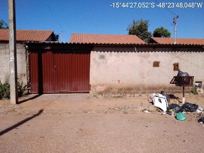 Casa, 2 quartos, 180 m² - Foto 1