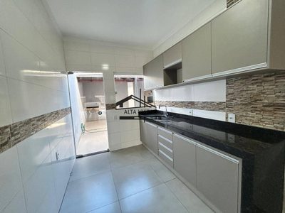 Casa, 2 quartos, 98 m² - Foto 1