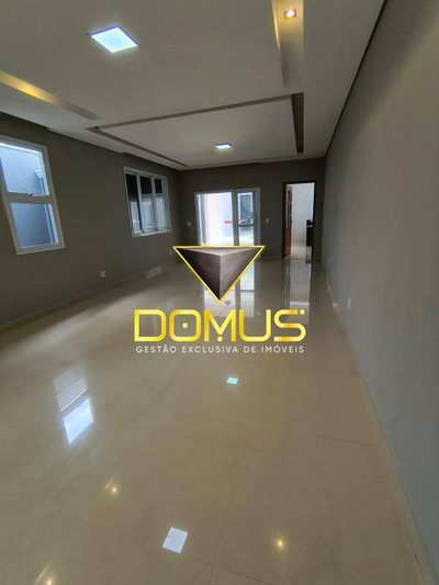 Casa, 4 quartos, 382 m² - Foto 2