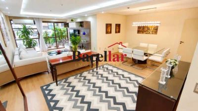 Apartamento, 4 quartos, 161 m² - Foto 2