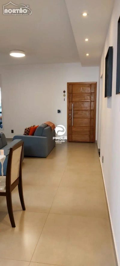Casa, 5 quartos, 172 m² - Foto 2