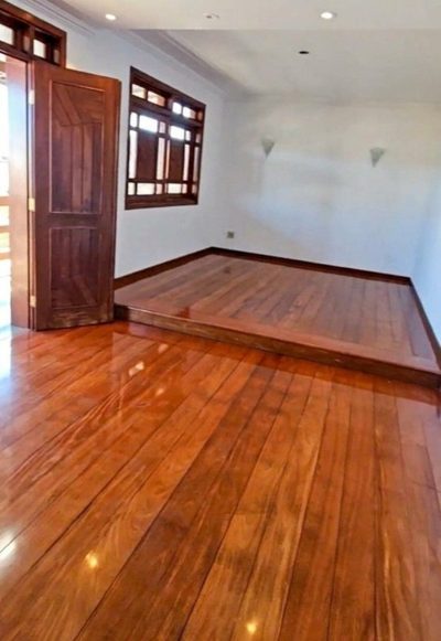 Casa, 5 quartos, 240 m² - Foto 4