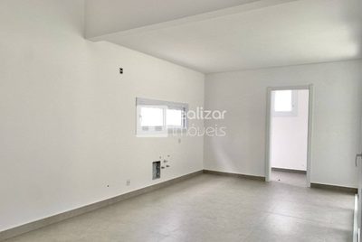 Casa, 4 quartos, 220 m² - Foto 3