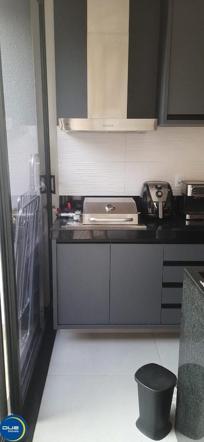 Casa, 3 quartos, 218 m² - Foto 2