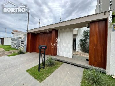 Casa, 3 quartos, 271 m² - Foto 2