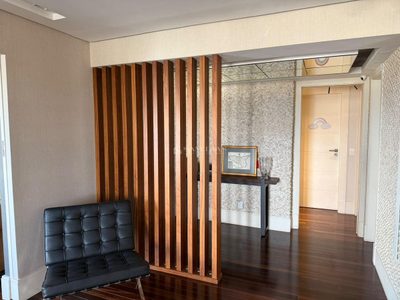 Apartamento, 3 quartos, 252 m² - Foto 1
