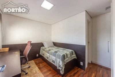 Casa, 3 quartos, 285 m² - Foto 3