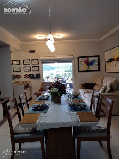 Casa, 4 quartos, 153 m² - Foto 2
