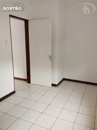 Casa, 3 quartos, 55 m² - Foto 3