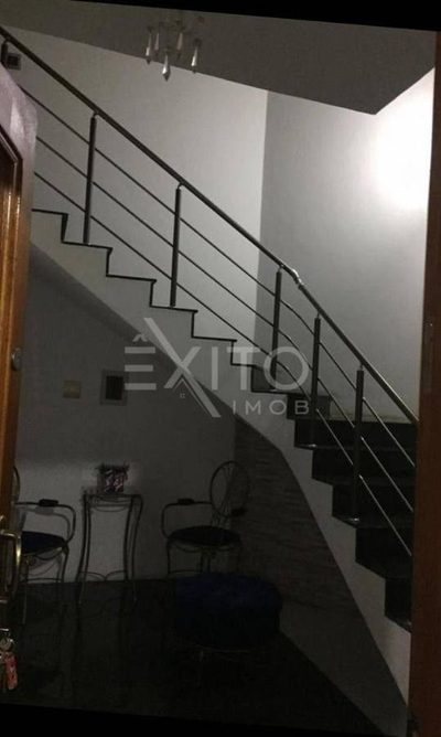 Casa, 3 quartos, 232 m² - Foto 3