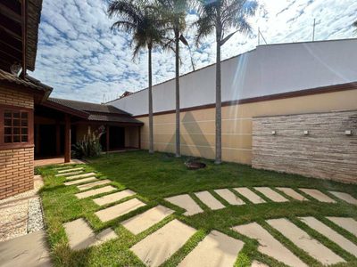 Casa, 3 quartos, 197 m² - Foto 4