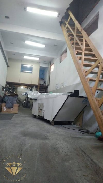 Casa, 4 quartos, 215 m² - Foto 3