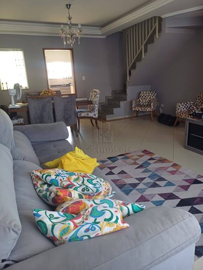 Sobrado, 3 quartos, 193 m² - Foto 2