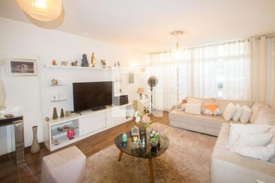 Casa, 3 quartos, 218 m² - Foto 2