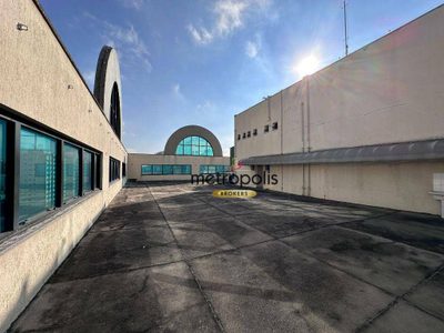 Prédio Inteiro, 4367 m² - Foto 1