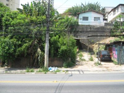 Loteamento e Condomínio, 335 m² - Foto 1