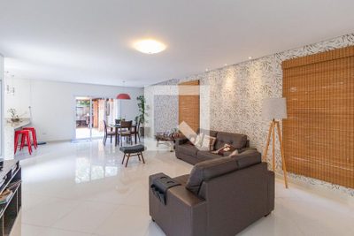 Casa, 3 quartos, 250 m² - Foto 2