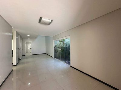 Casa, 4 quartos, 220 m² - Foto 4