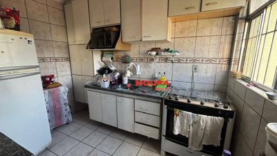 Sobrado, 6 quartos, 237 m² - Foto 3